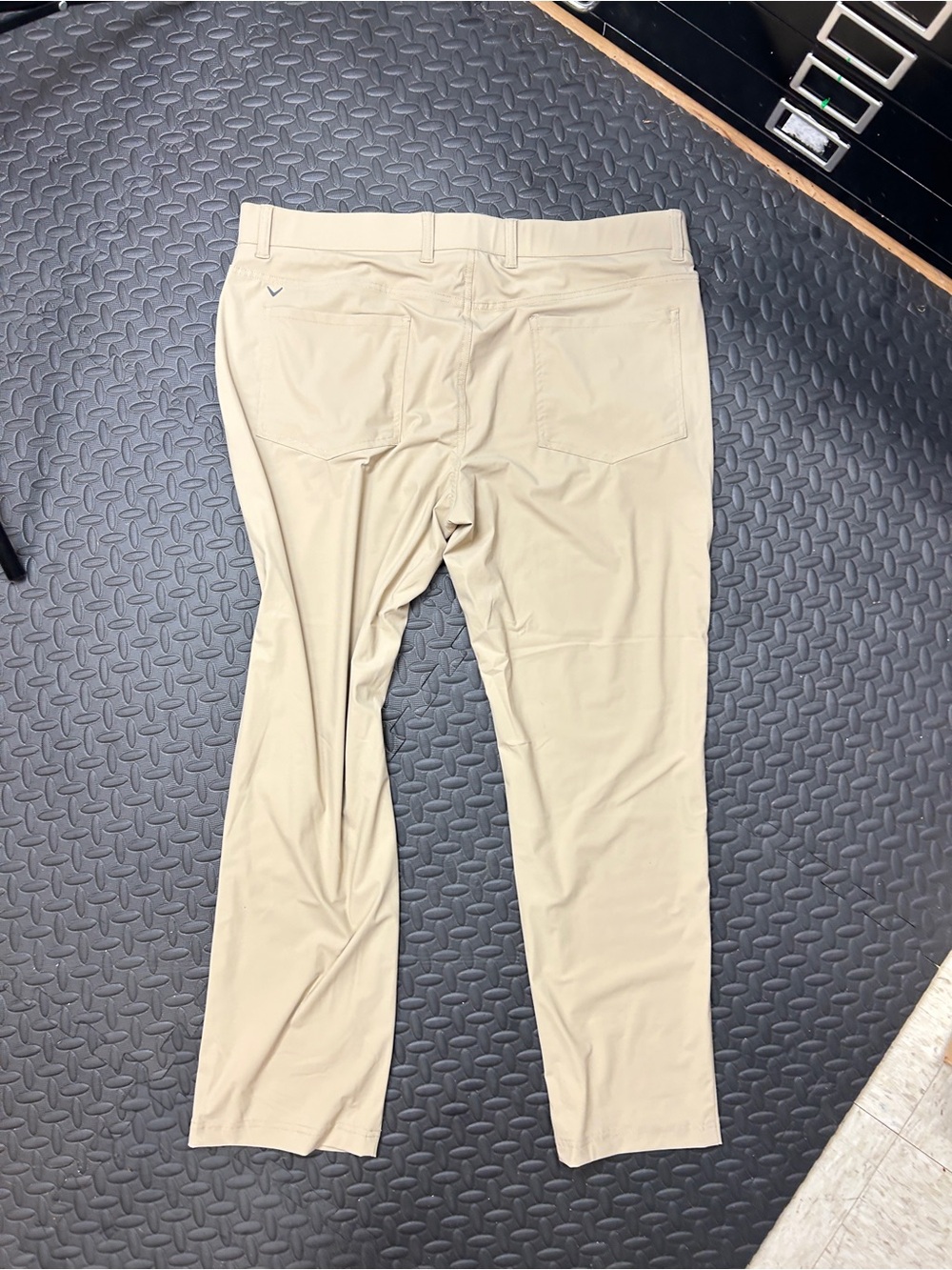 Men's Callaway Golf Pants  Stretch Pants in Khaki 38x30